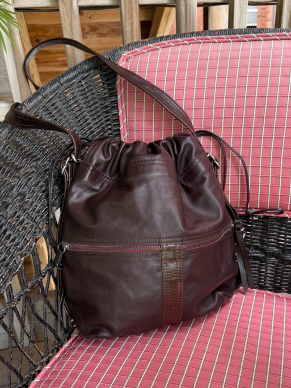 Rough & Tumble Medium Train Bag